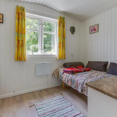 펜션 Three-bedroom Holiday In *